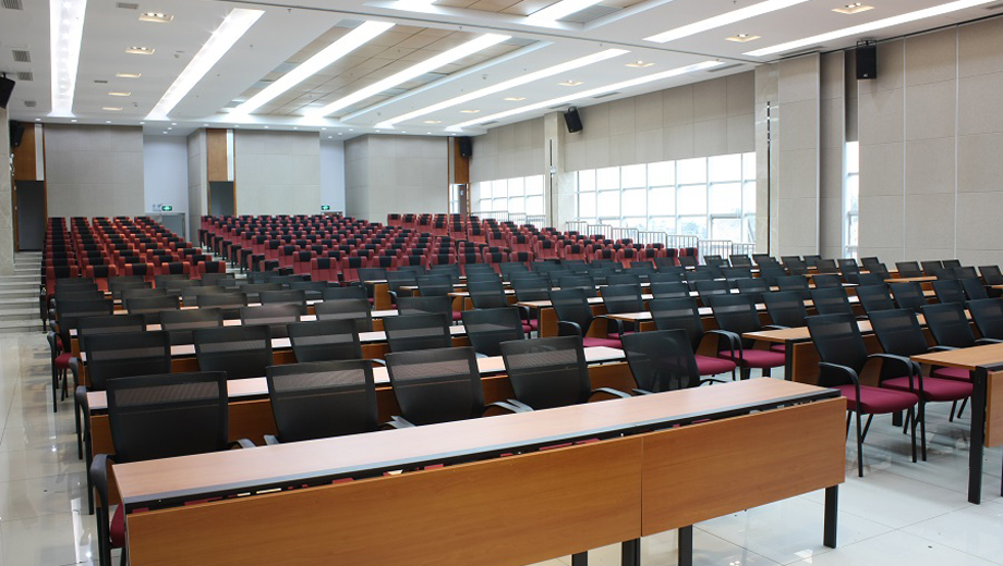 如何安装礼堂排椅