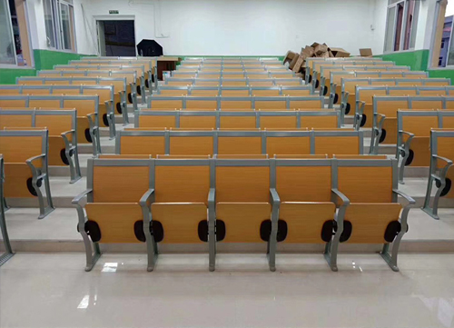 阶梯椅案例