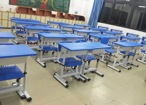课桌椅案例